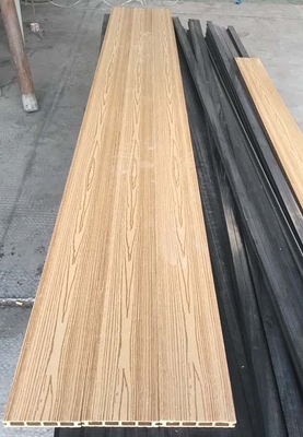 Dek Komersial WPC Komposit Waterproof Dengan Desain Kerongkongan