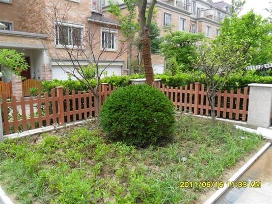 Fencing Komposit WPC Luar Ruangan Desain Custom Warna Untuk Taman / Yard