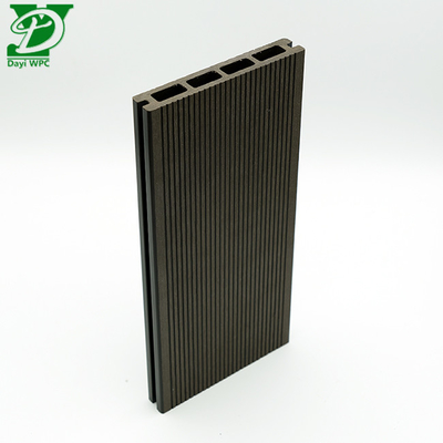 WPC Deep Embossed Composite Decking tahan air tahan lama