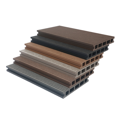 Modern Berbagai Warna WPC Decking tahan air papan berongga